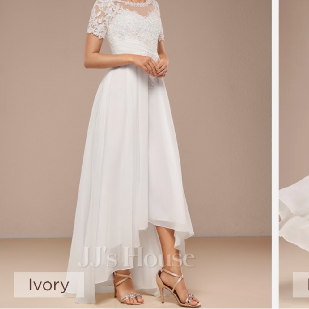 JJ’s House Ivory Lace Asymmetrical Wedding Dress – Boho Gown Size 4 NEVER WORN